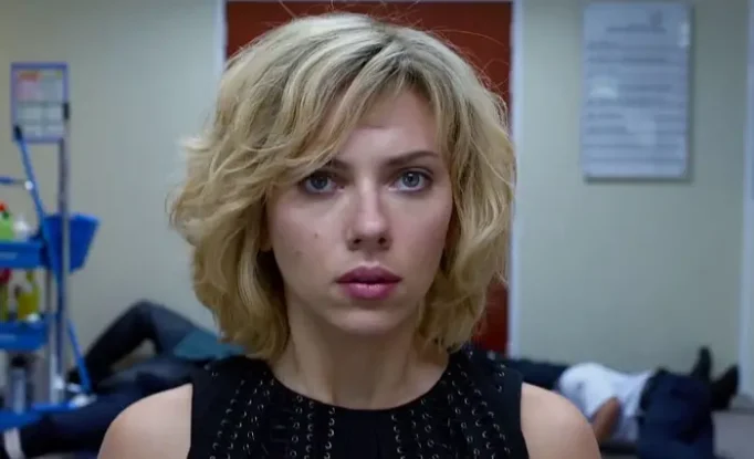 Scarlett Johansson: ChatGPT'deki ses benim!