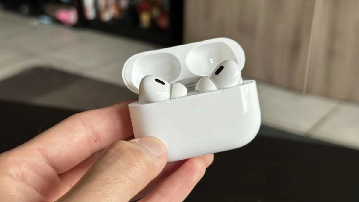 Yeni nesil AirPods Pro, kalp atış hızını ve sıcaklığı takip edebilir!