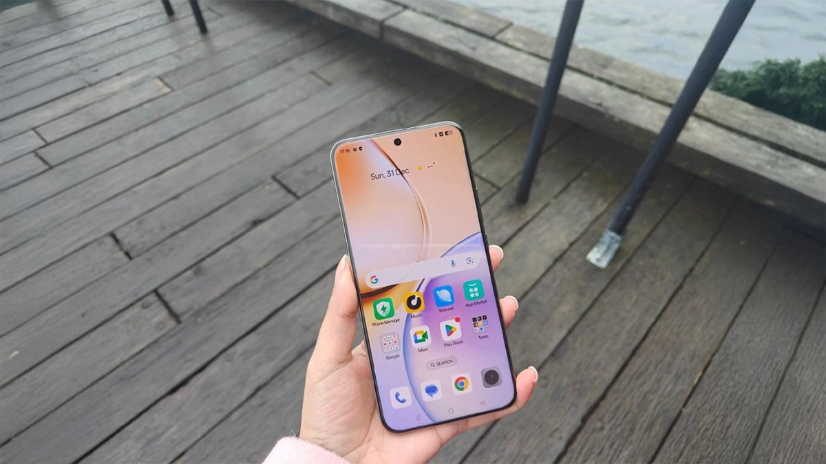 Realme 14 Pro serisi, soğuğa duyarlı olarak renk değiştiriyor!