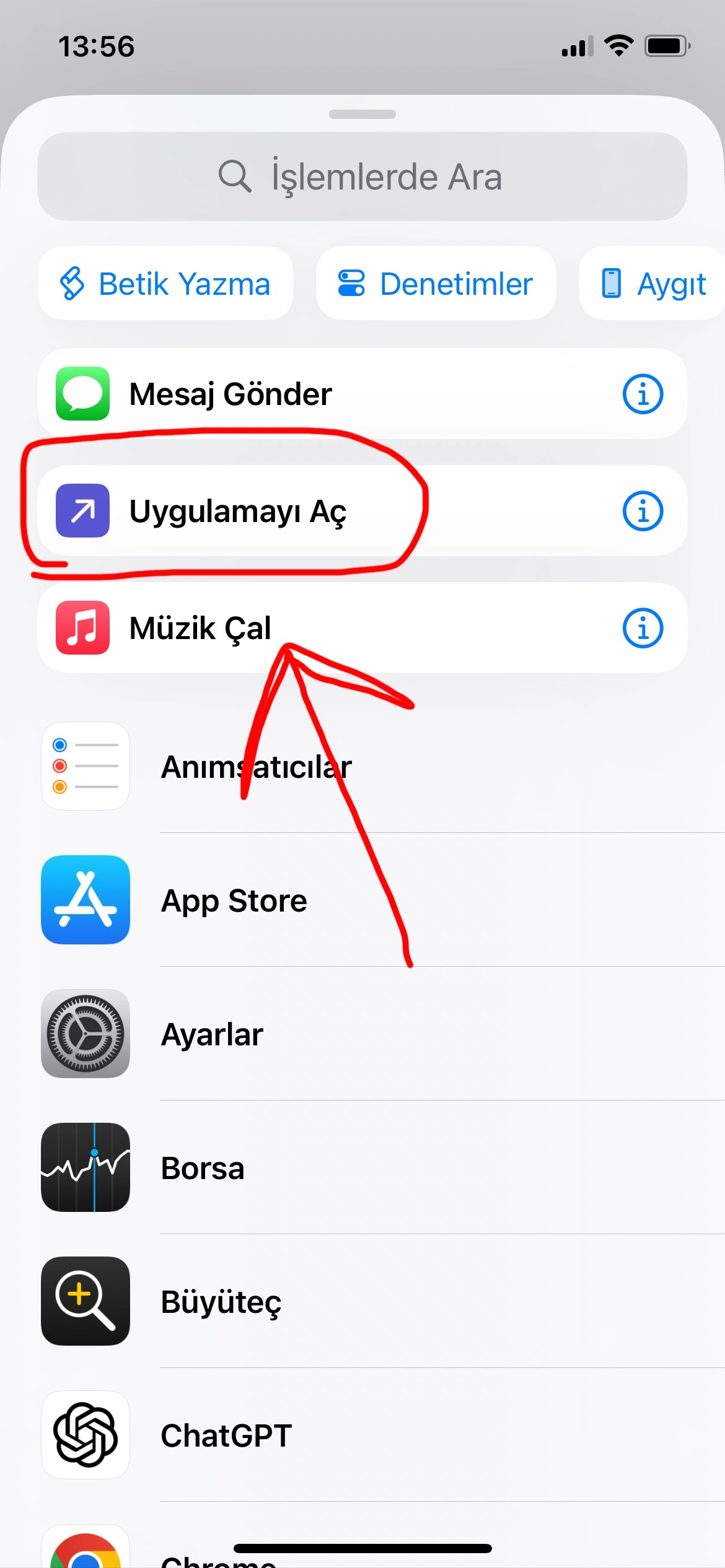 iPhone'da uygulama resimlerini futbol takımına göre ayarlama