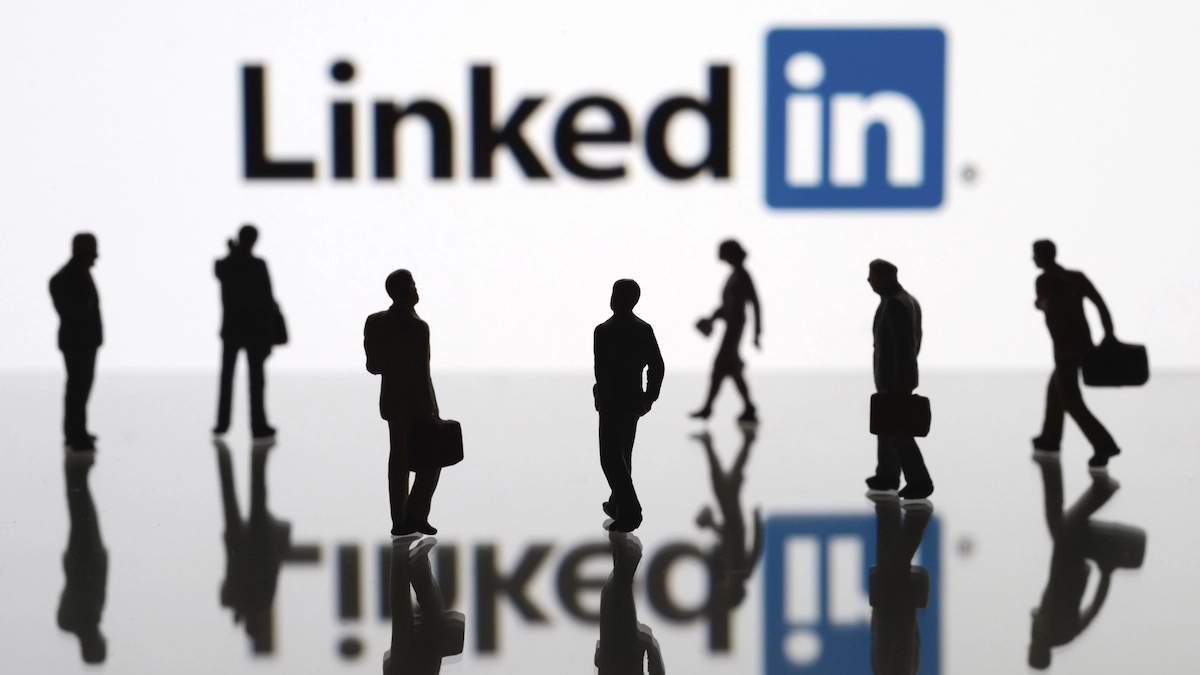 LinkedIn'e dava açıldı!