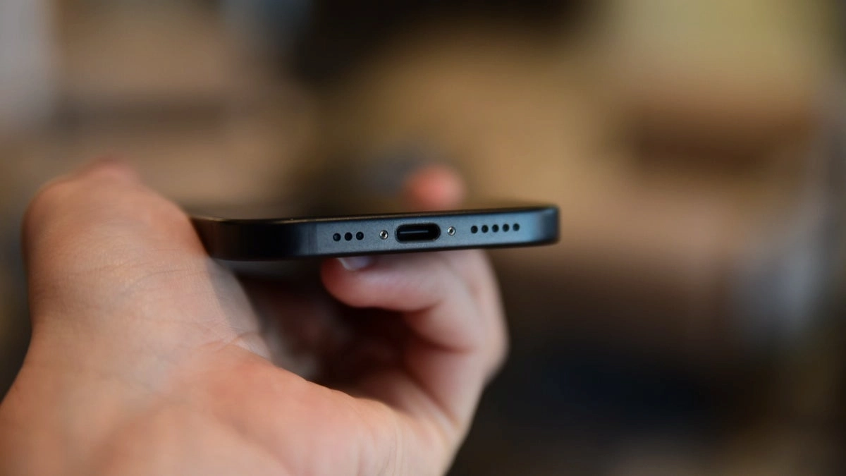 iPhone'ların USB-C bağlantı noktasında, güvenlik ihlali tespit edildi!