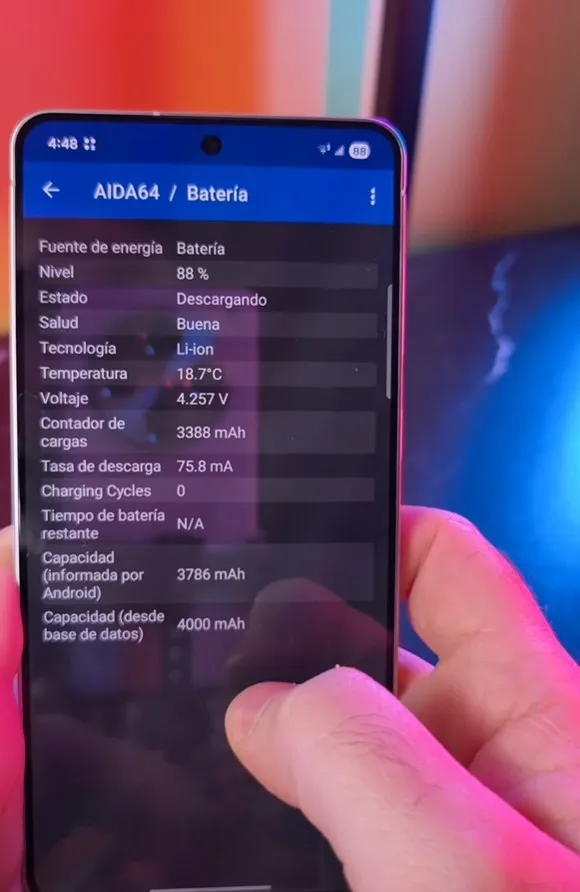 Galaxy S25 Edge: Mini video, karşılaştırma ve özellikler