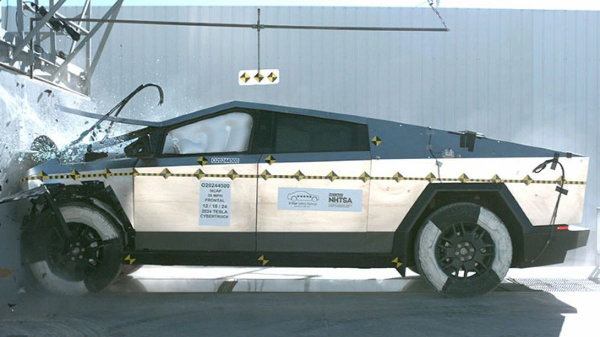 Tesla Cybertruck, NCAP’ın çarpışma testlerinden 5 yıldızla geçti!