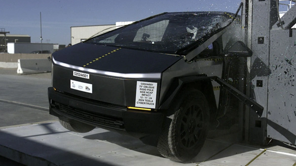 Tesla Cybertruck, NCAP’ın çarpışma testlerinden 5 yıldızla geçti!