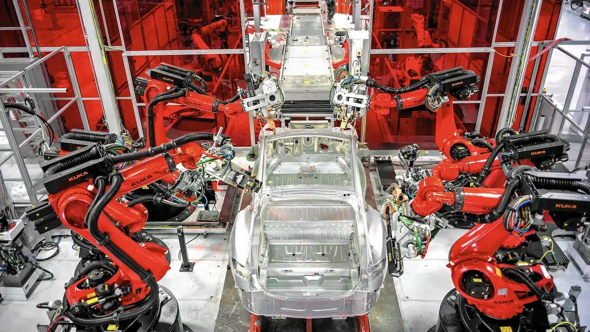 Elon Musk, Tesla’nın ABD üretimini 2 katına çıkaracağını iddia etti